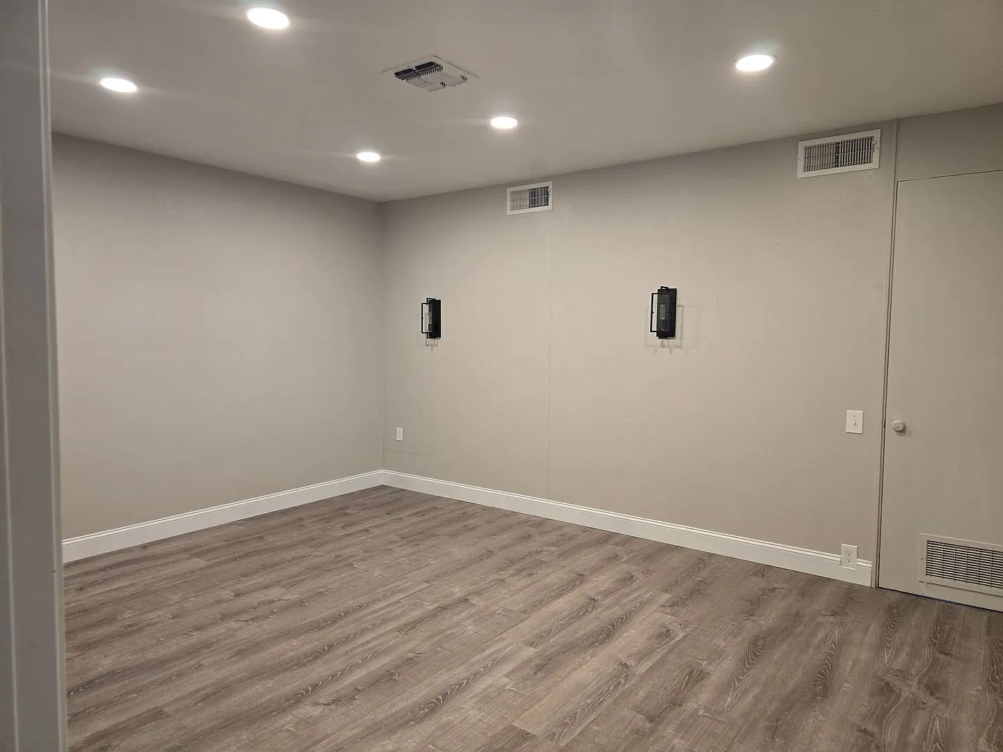 Small office — Photo 2