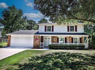 6926 Forestview Dr, Fort Wayne, IN 46815