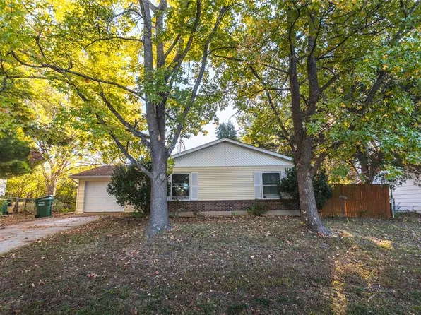 302 Fox Creek Rd, Rolla, MO 65401