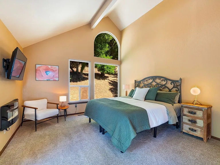 3540 Happy Valley Rd — Photo 10