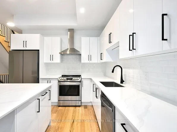 23 Waterview Rd, South Bruce Peninsula, ON N0H 2T0