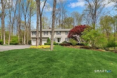 1st image of 95 Alexandra Drive