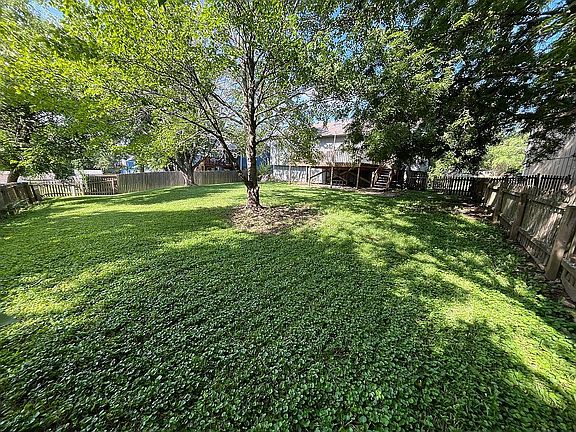 3rd image of 1448 SW Highland Dr