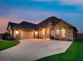 3214 Brighton Dr, Midlothian, TX 76065
