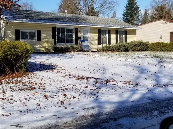 405 Richmond Rd, Utica, NY 13502