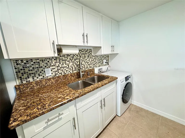 5820 N Church Ave #239 — Photo 29