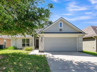 990 Northampton Dr, Conroe, TX 77303