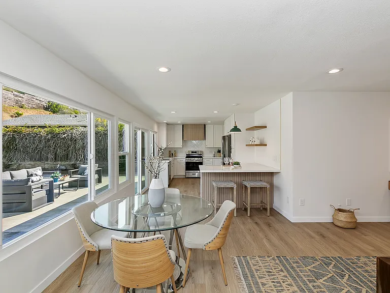 416 Gail Dr — Photo 9
