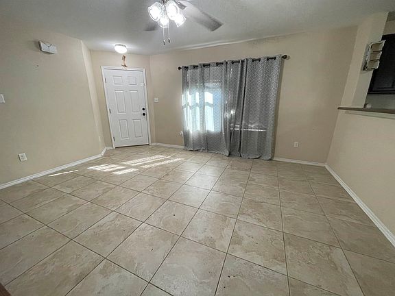 4th image of 2038 Port Miami St