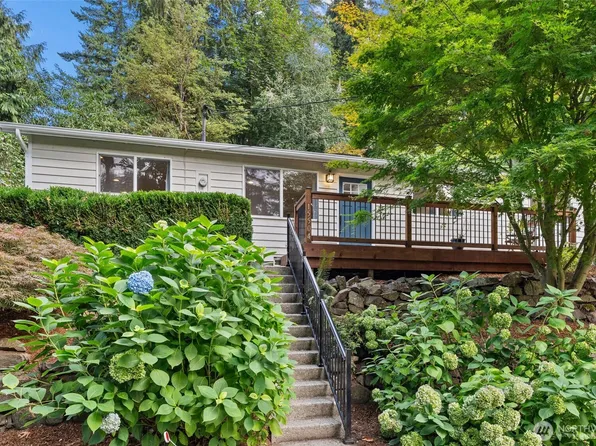 15504 180th Avenue NE, Woodinville, WA 98072