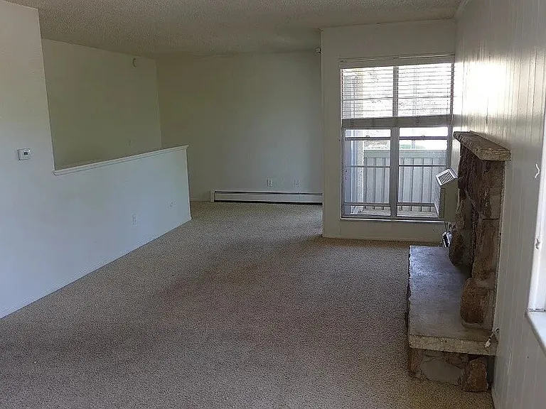 3030 Oneal Pkwy #M19 — Photo 3