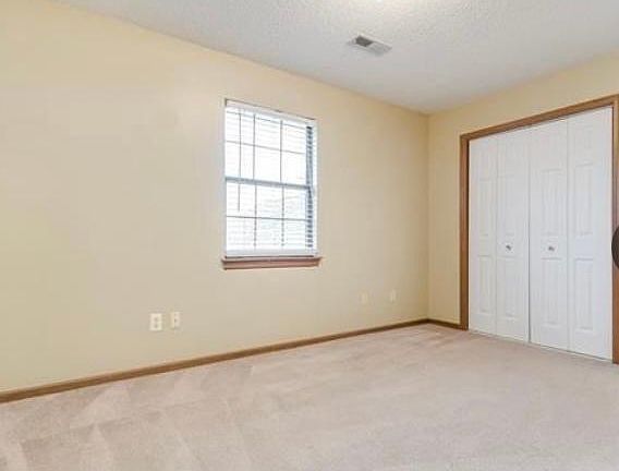 5th image of 514 NE Knox St APT C