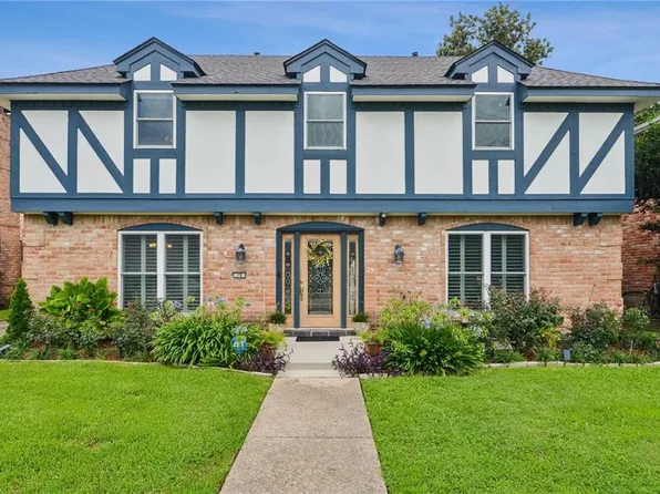 19 Park Timbers Dr, New Orleans, LA 70131