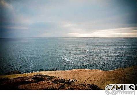2nd image of 1145 Sunset Cliffs Blvd