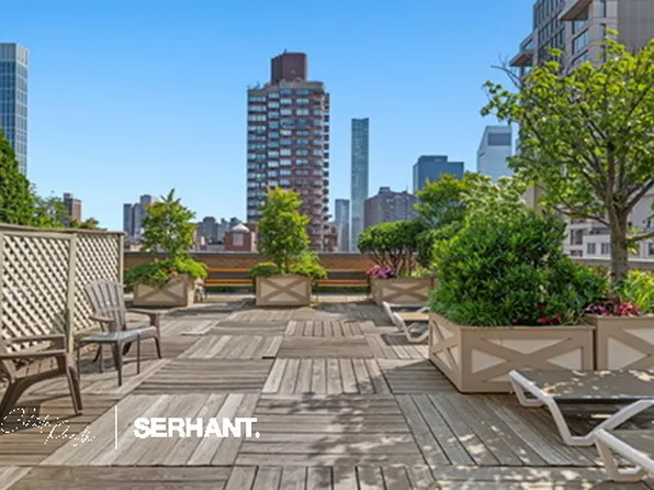 301 East 63rd Street image 18 of 38