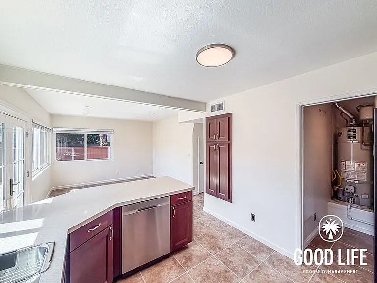 10628 Porto Ct — Photo 6
