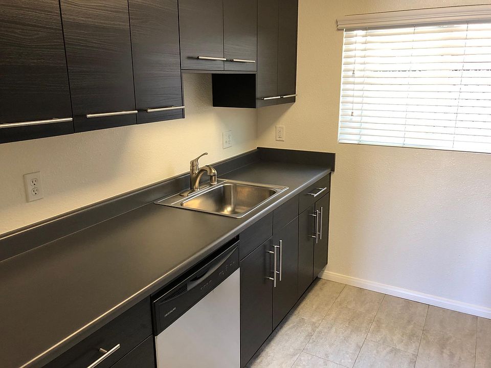 1st image of 4664 Hawley Blvd