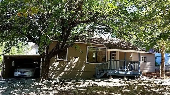 111 Ponderosa Way #1