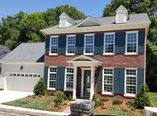 1025 N Sharon Amity Rd #2, Charlotte, NC 28211