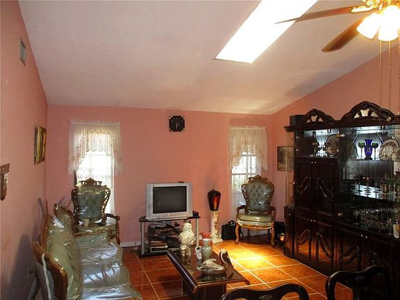 3rd image of 672 Forest Hill Ln NW