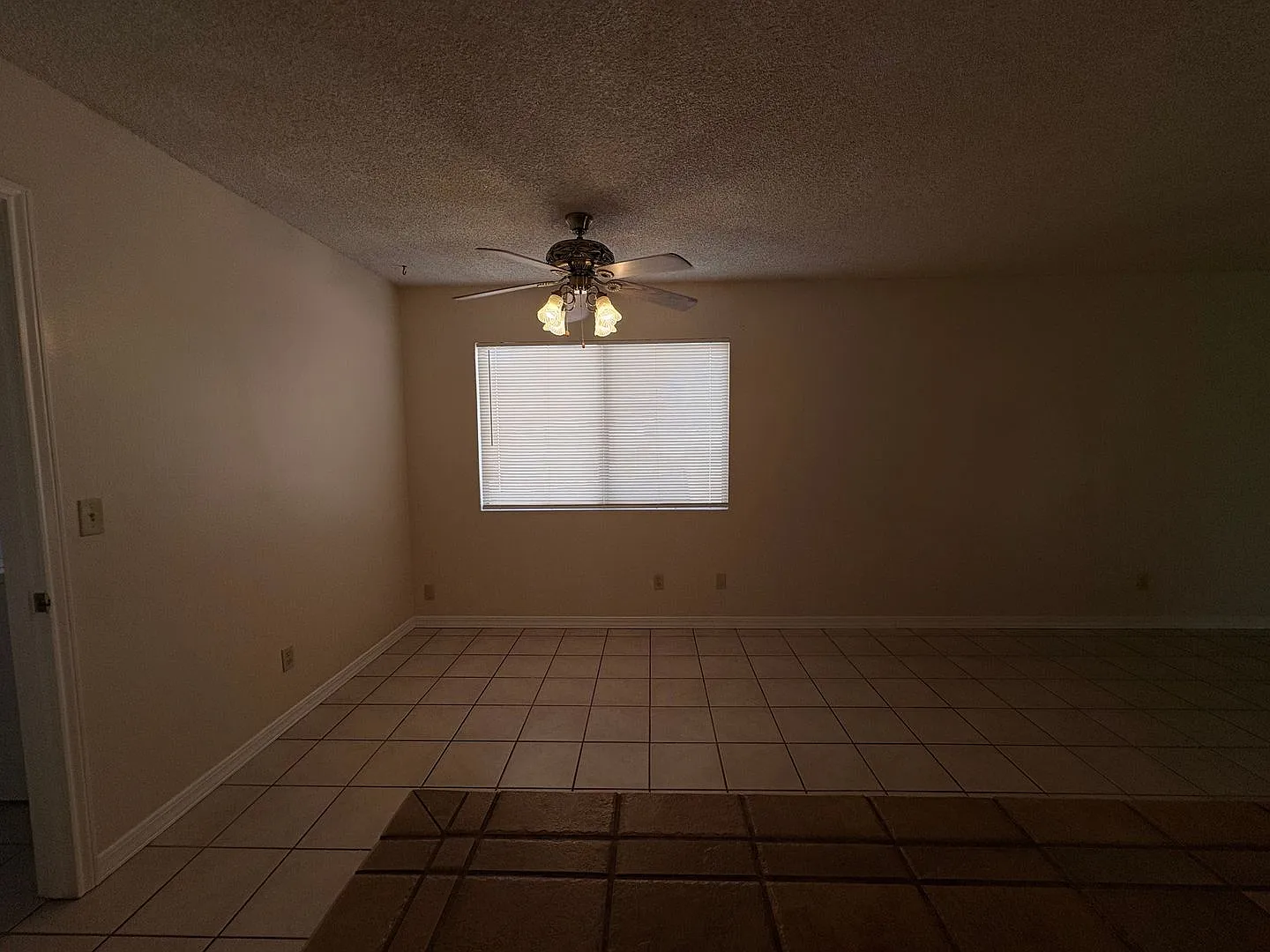 Newly Upgraded 3Bed 2Bath Home On Ina & Thornydale — Photo 4
