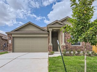 604 Waterway Ave, Hutto, TX 78634