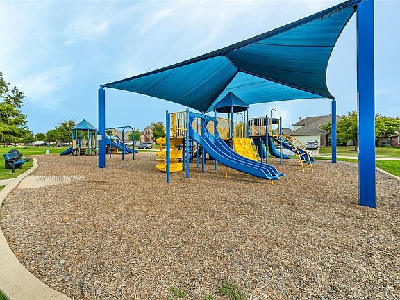 4th image of 2465 Playa Del Mar Dr