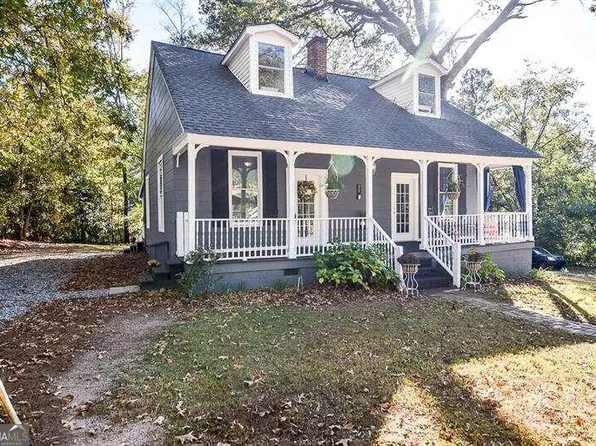 29 Wilcoxon St, Newnan, GA 30263