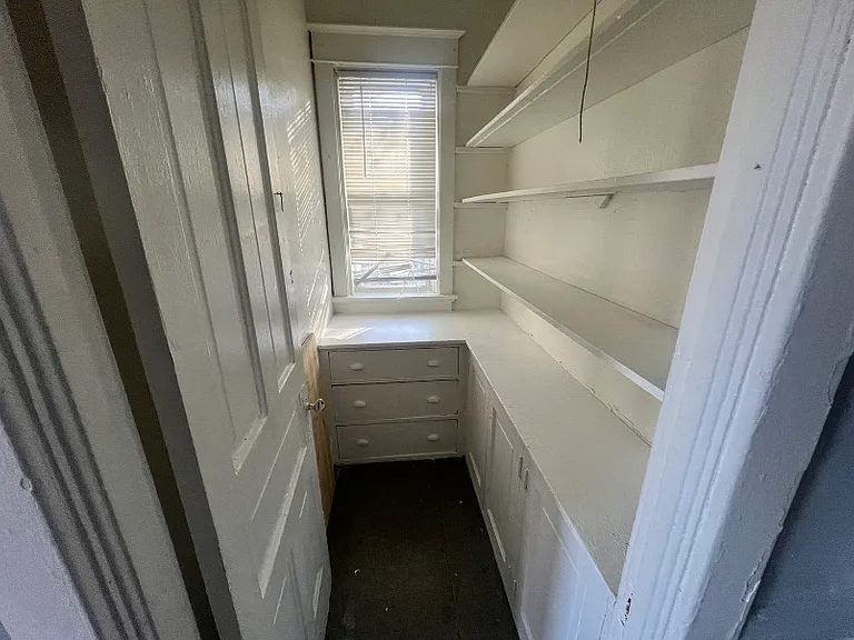 2301 W Mitchell St #1 — Photo 5
