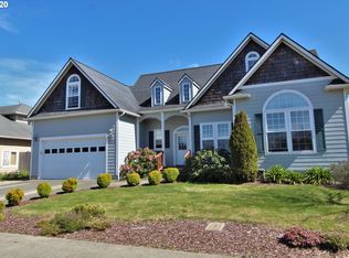 1873 Steelhead St, North Bend, OR 97459
