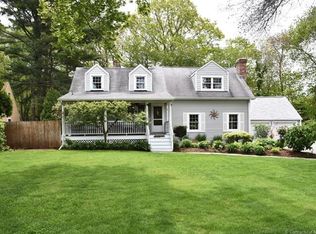 60 Goshen Rd, Waterford, CT 06385
