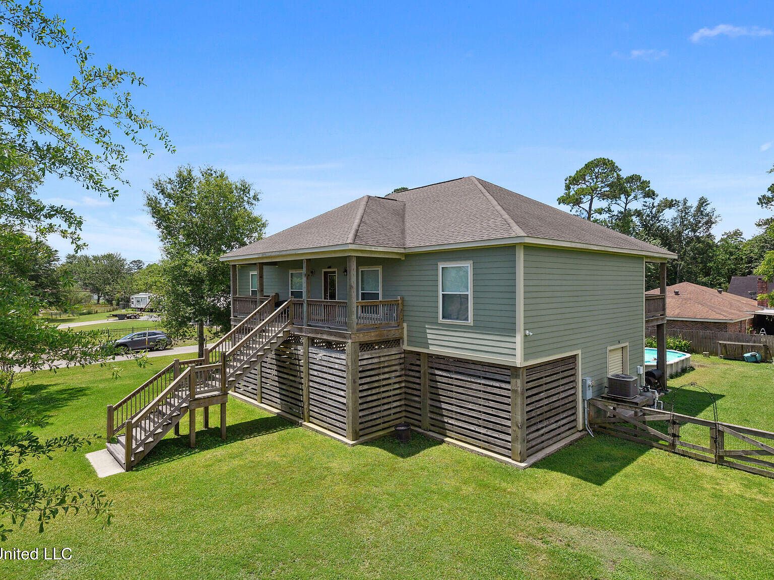 1005 Waveland Ave, Waveland, MS 39576 Zillow