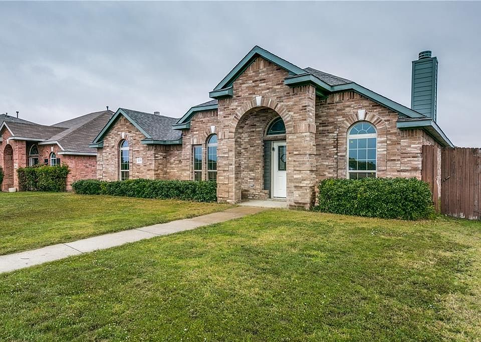 1st image of 2036 Pinenut Dr