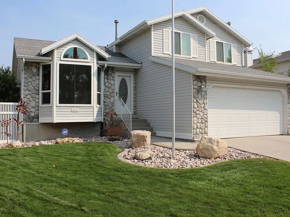 1st image of 5577 S Walden Glen Dr