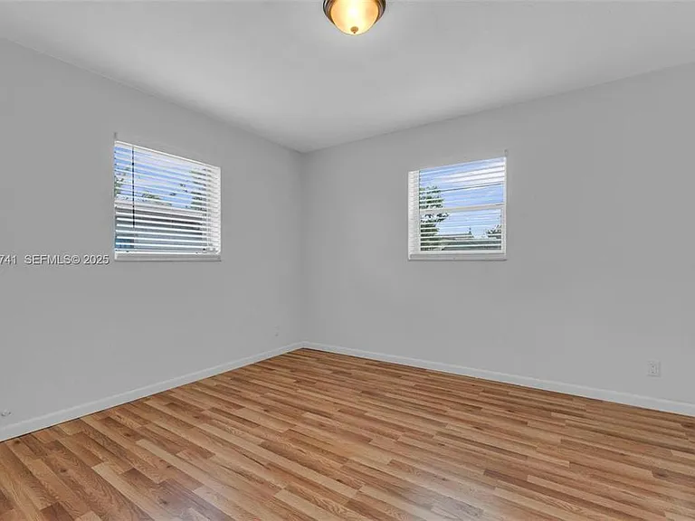 6340 Dawson St — Photo 18