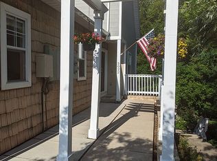 5022 W Oak Ridge Cir, Erie, PA 16509