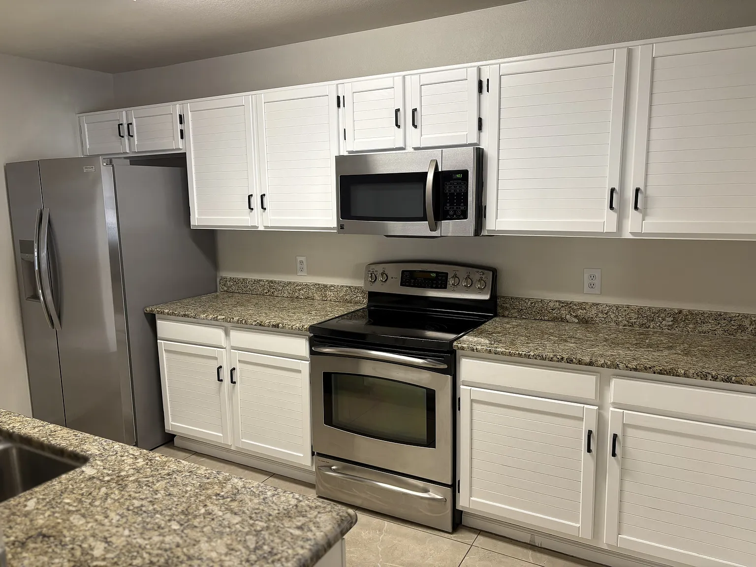 3 bed, 1632 sqft, $2,200 — Photo 3