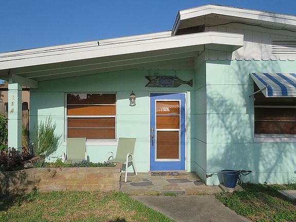 4th image of 1304 Julia St