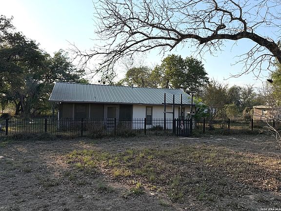 3rd image of 145 Highland Rd