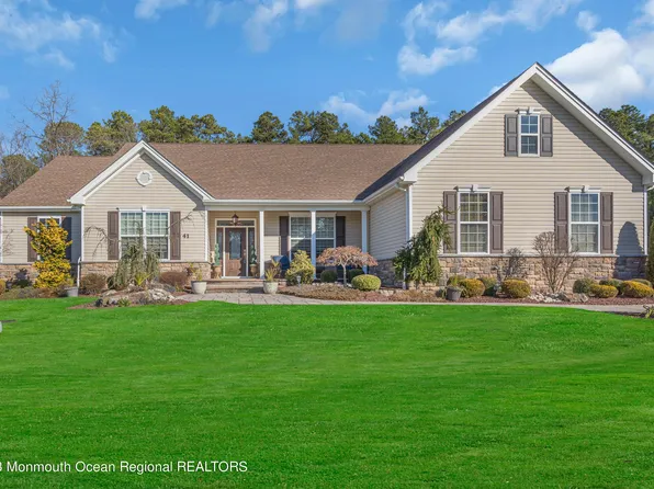 41 Aidan Lane, Jackson, NJ 08527