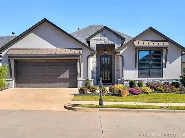 915 W 85th St, Tulsa, OK 74132