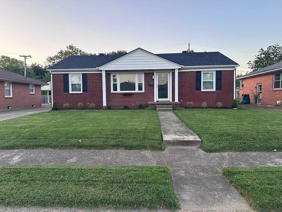 1919 Mohawk Dr