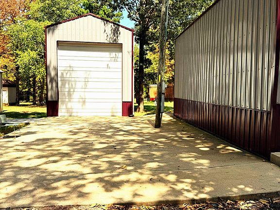 4th image of 513 Wagon Cir
