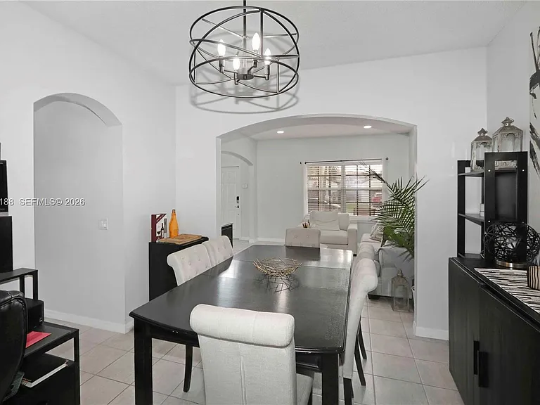 2232 SW 120th Ave — Photo 7
