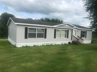 3712 County Road W40, Decorah, IA 52101
