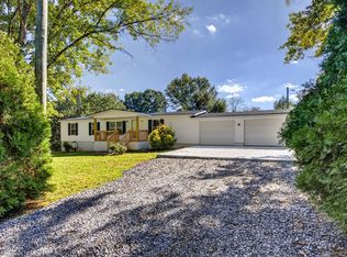 1116 Boyd Rd, Laurens, SC 29360