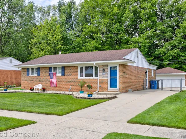 1378 Surrey Hts, Westland, MI 48186