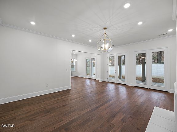 4th image of 1 Stonebrook Pl