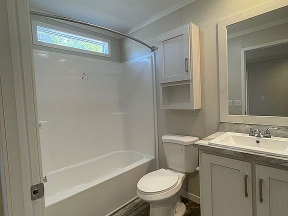 5th image of 9910 Geraldine St #365