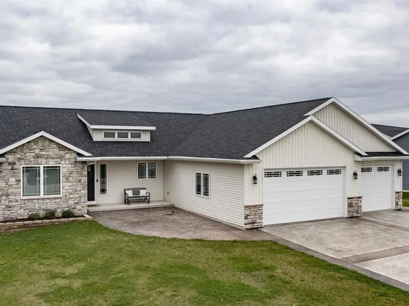 N1004 FALLON LANE, WI 54942